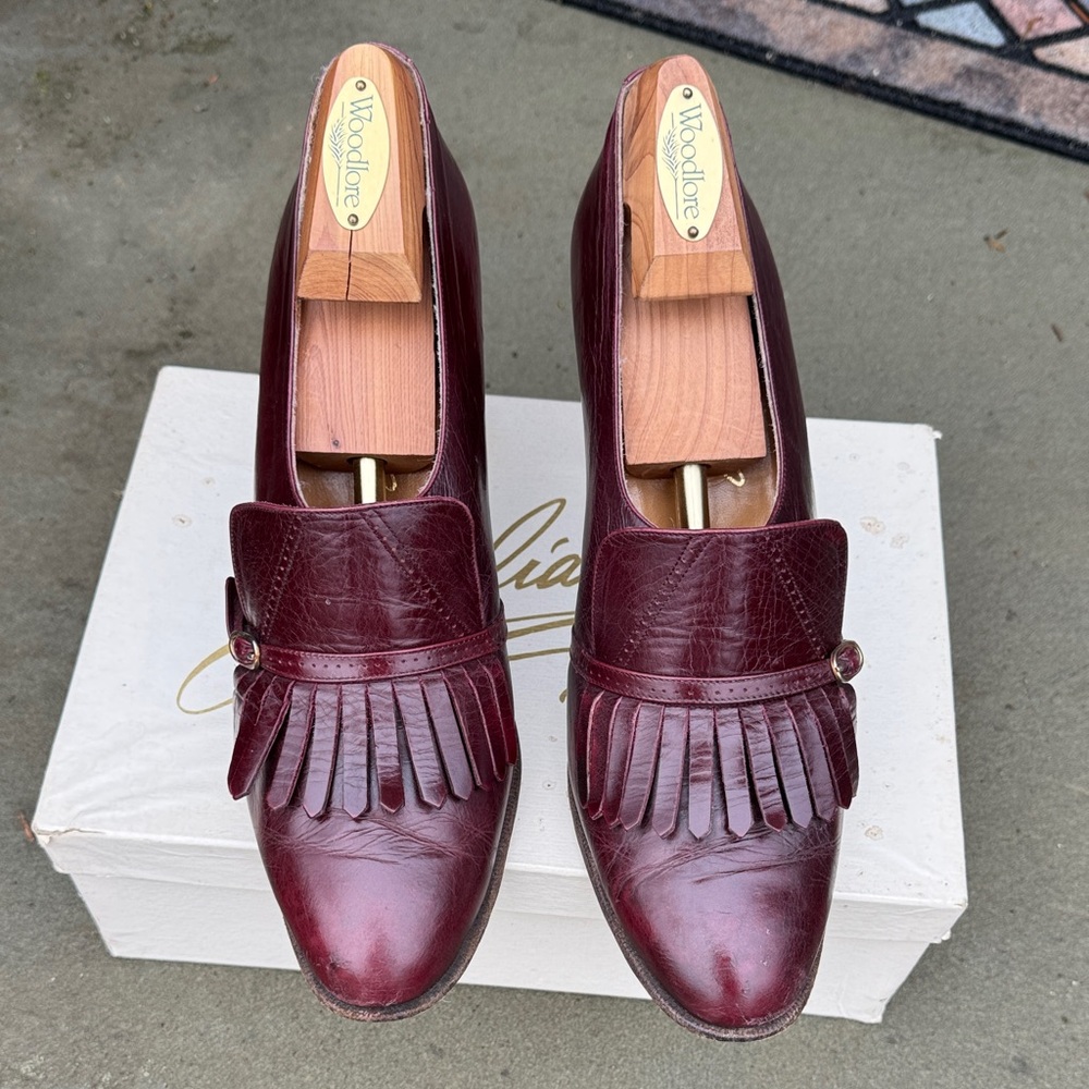 JULIANELLI ITALY BROWN LEATHER FRINGE KILT W/ BUCKLE SHOES WOODLORE TREES 9.5B